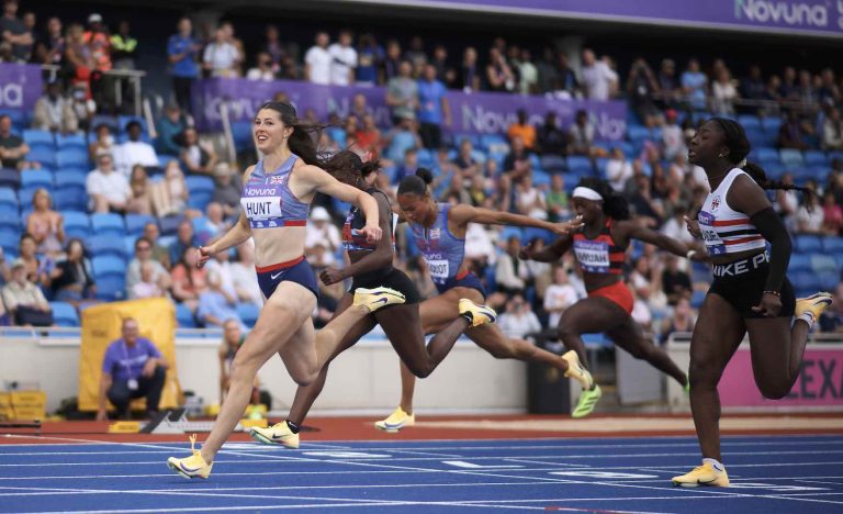 Amy-Hunt-100m-UK-2--768x468.jpg