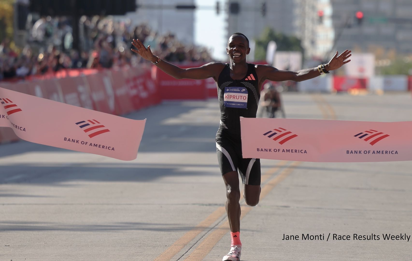 Amos-Kiprutoe-CHI-2026-.jpg
