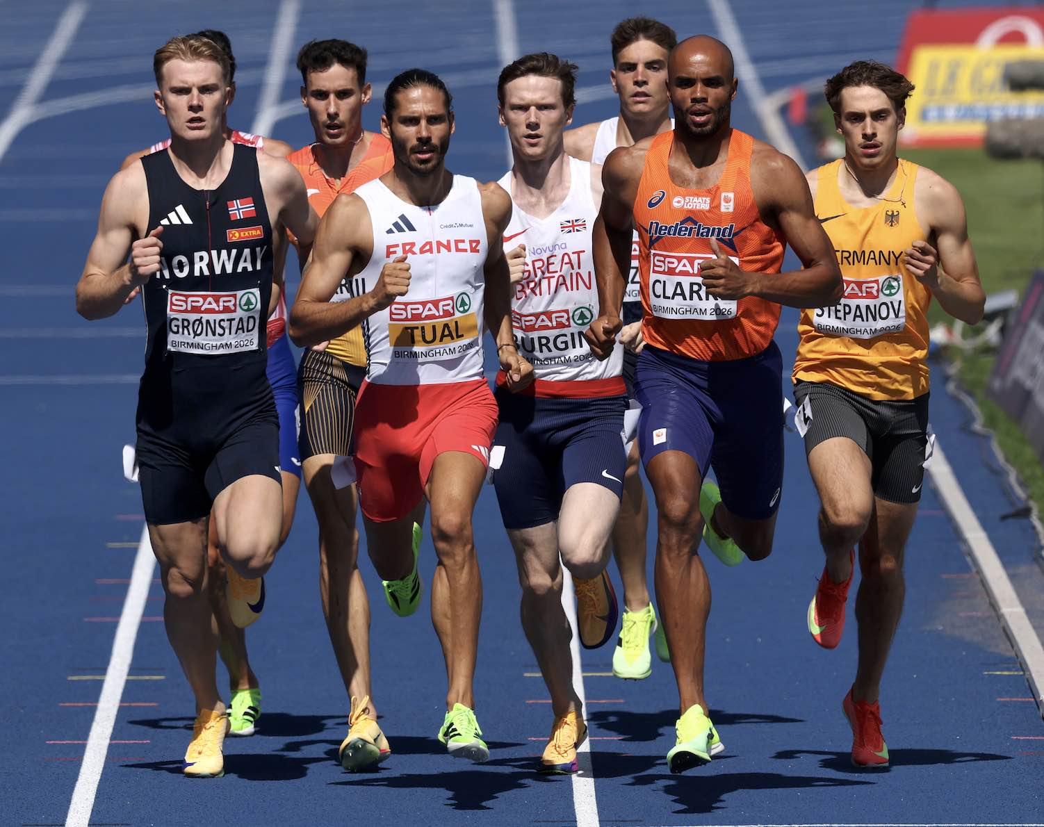 M800-semi-finals.jpg