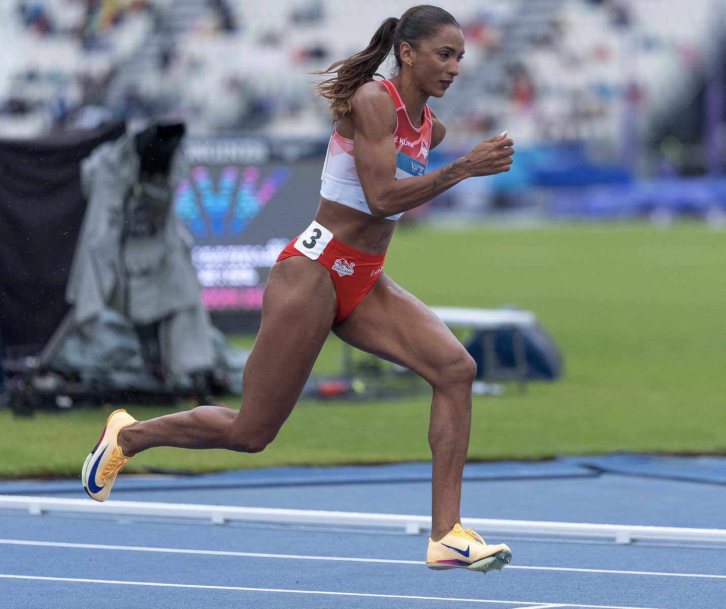 400m-H-CG-3-.jpg