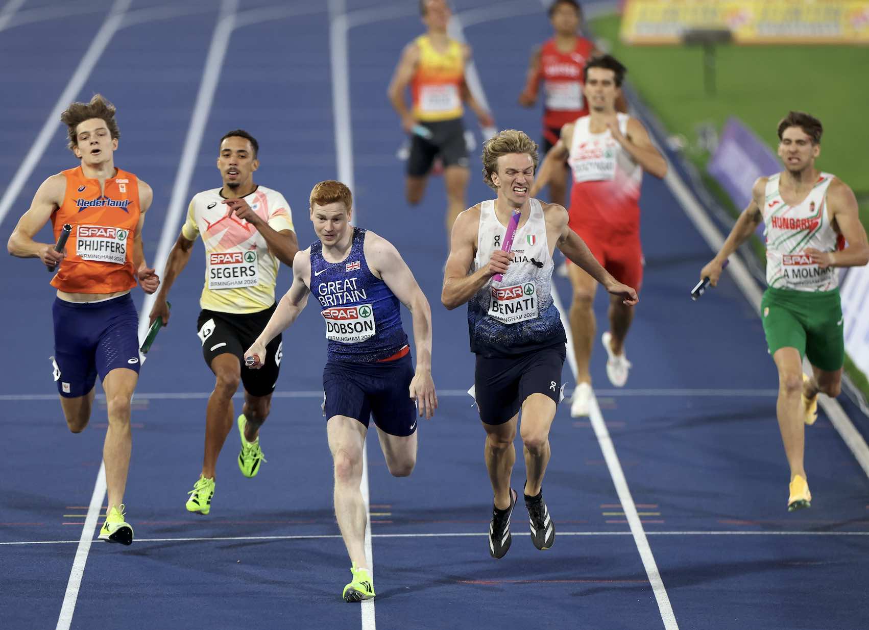 4x400m-relay-4-.jpg