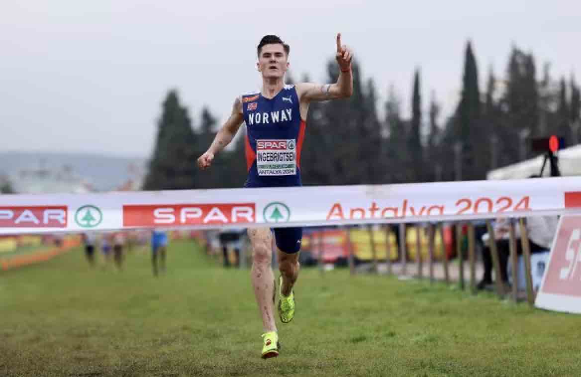 Jakob-wins-EAA-XC-7.jpg