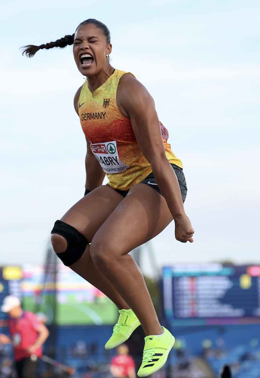 Yemisi-Mabury-.jpg